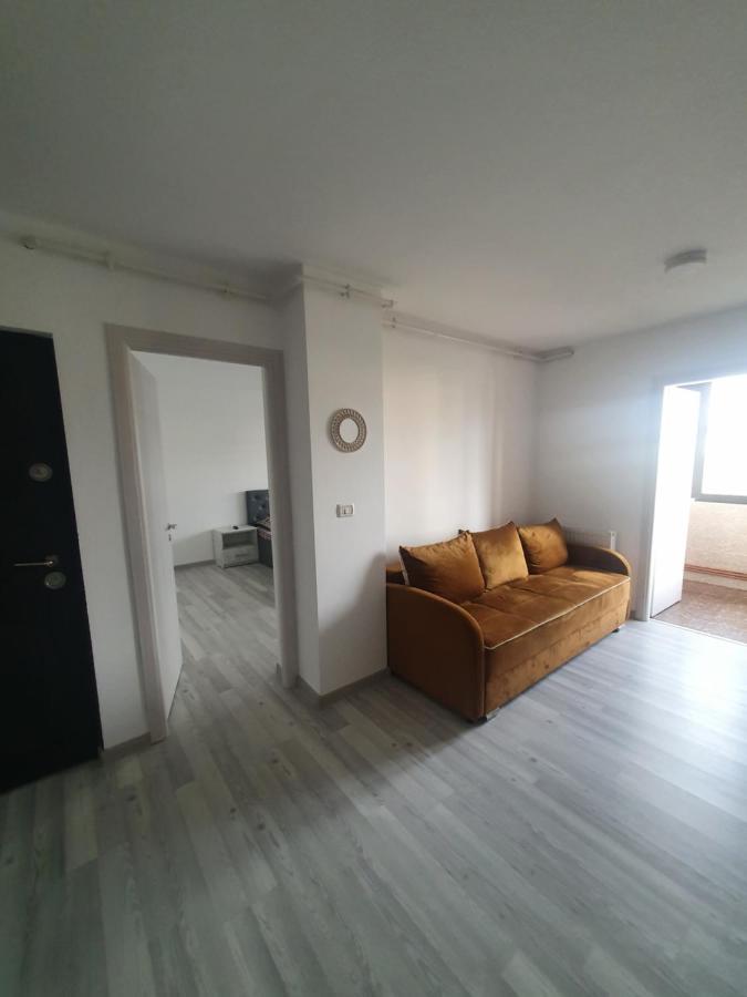 Apartament Nicole Curtea de Argeş Exterior foto